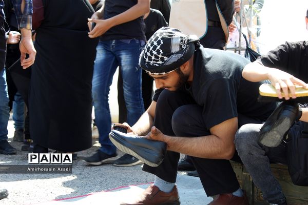 بزرگترین اجتماع معنوی نائین