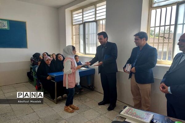 اختتامیه کلاس‌های تابستانی اوقات فراغت دارالقرآن شهید روشندل شهر کندر