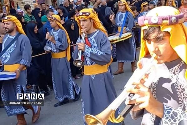 پذیرایی کریمانه مردم عراق از زائران اربعین