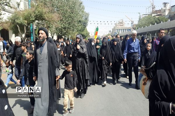 مراسم اربعین حسینی در جوار حرم مطهر رضوی