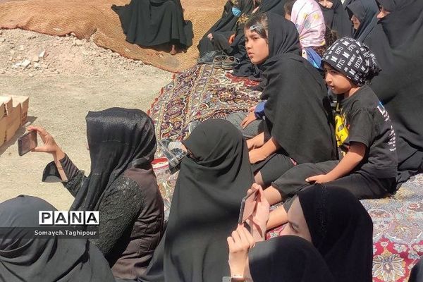 اجرای تعزیه‌خوانی واقعه کربلا در بهارستان دو