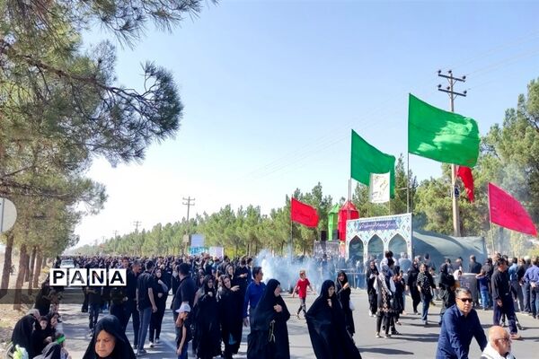 پیاده‌روی اربعین حسینی در کاشمر