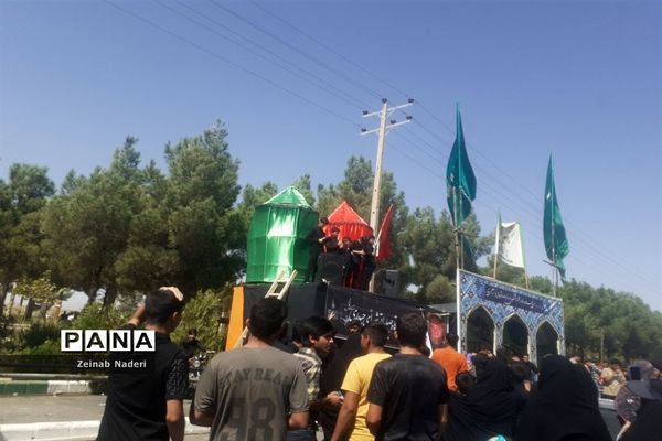 پیاده‌روی اربعین حسینی در کاشمر