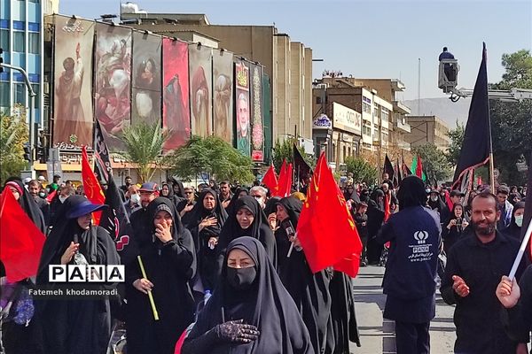 پیاده‌روی جاماندگان اربعین حسینی در شیراز