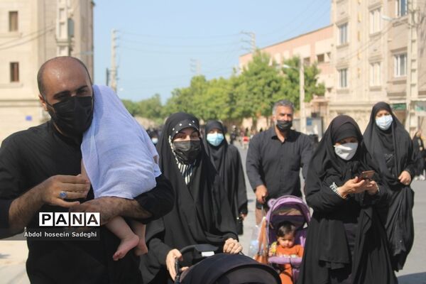 پیاده‌روی دلدادگان اربعین حسینی در بوشهر
