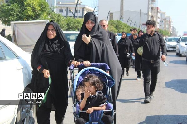همایش پیاده‌روی جاماندگان اربعین در محمودآباد