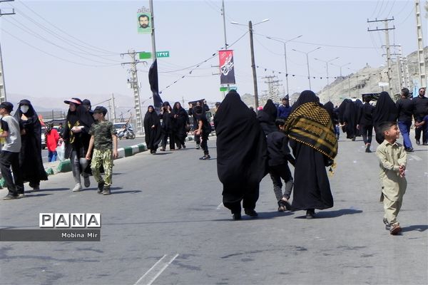 پیاده‌روی نمادین جاماندگان اربعین حسینی در زاهدان