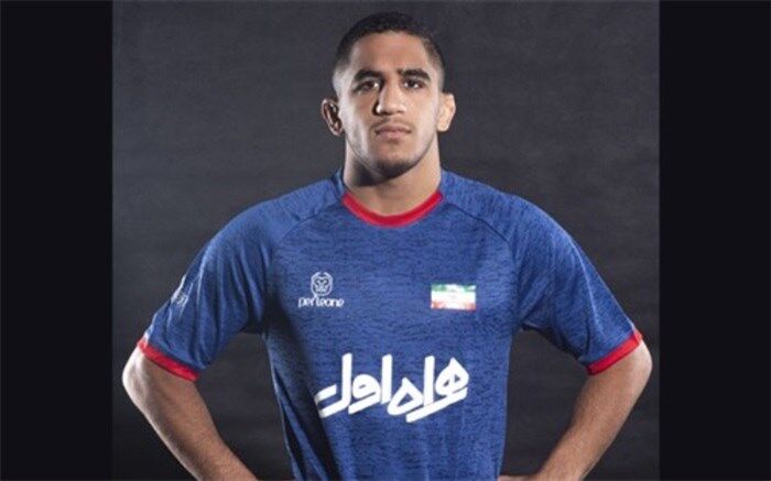 رحمان عموزاد مقتدرانه فینالیست شد