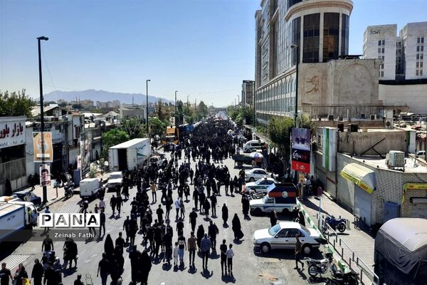 مراسم راهپیمایی‌ اربعین حسینی از میدان امام حسین تا حرم عبدالعظیم حسنی(ع)