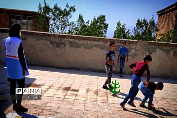 ویژه برنامه‌های هلال احمر پردنجان به‌مناسبت اربعین حسینی/چهارمحال و بختیاری