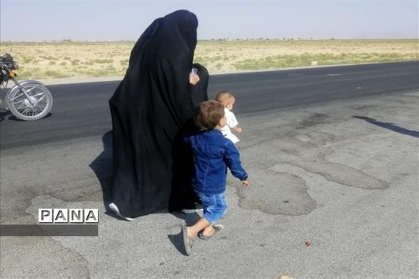 پیاده‌روی جاماندگان اربعین حسینی در شهرستان خرامه استان فارس