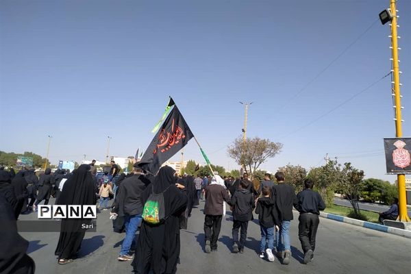 پیاده‌روی جاماندگان اربعین در شهرستان شاهین شهر