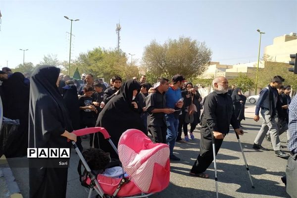 پیاده‌روی جاماندگان اربعین در شهرستان شاهین شهر