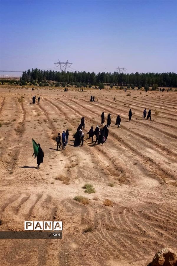 پیاده‌روی جاماندگان اربعین در شهرستان شاهین شهر