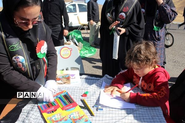 موکب فرزندان حاج قاسم زنجان در پیاده‌روی جاماندگان اربعین حسینی