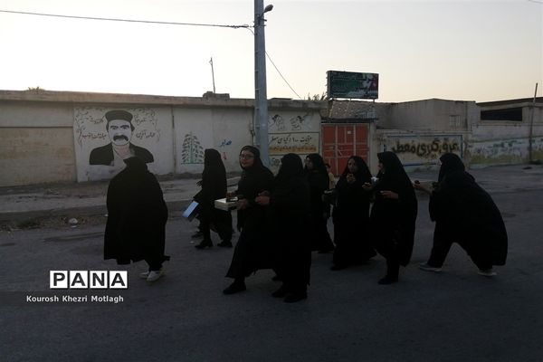 حضور پرشور مردم شهرستان کازرون در  پیاده‌روی جاماندگان اربعین حسینی