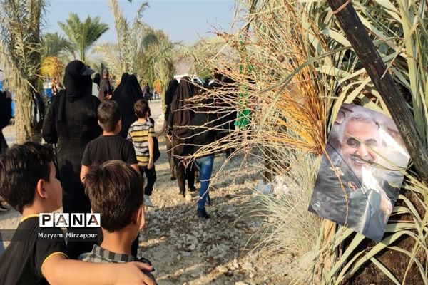 راهپیمایی عظیم جاماندگان اربعین حسینی (ع) در فورگ- استان فارس