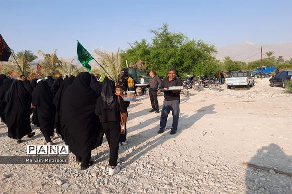 راهپیمایی عظیم جاماندگان اربعین حسینی (ع) در فورگ- استان فارس