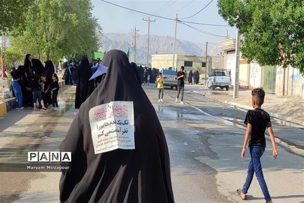 راهپیمایی عظیم جاماندگان اربعین حسینی (ع) در فورگ- استان فارس