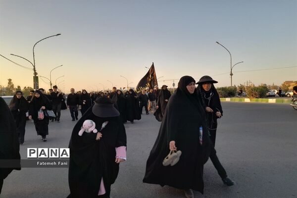 پیاده‌روی جاماندگان اربعین در قم-4