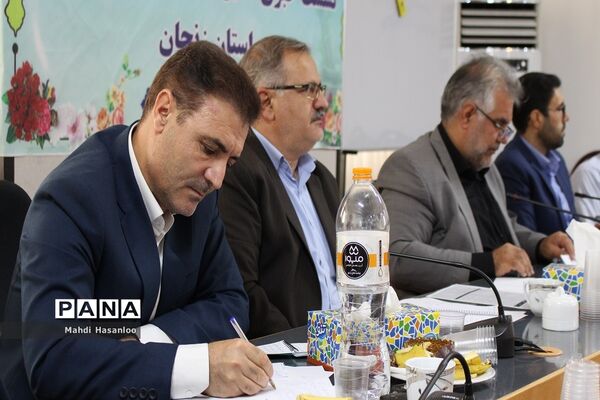 نشست خبری مدیرکل آموزش و پرورش استان زنجان