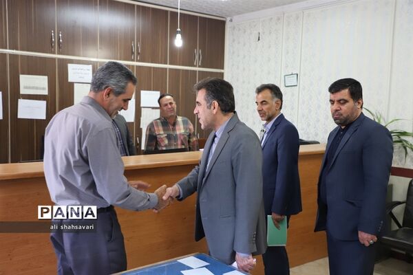 سفر مدیرکل آموزش و پرورش استان به شهرستان کنگاور