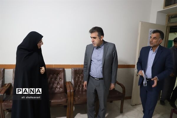 سفر مدیرکل آموزش و پرورش استان به شهرستان کنگاور