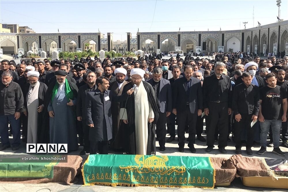 مراسم تشییع پیکر پاک بانوی مومنه مجاهد ملکی درحرم مطهر رضوی