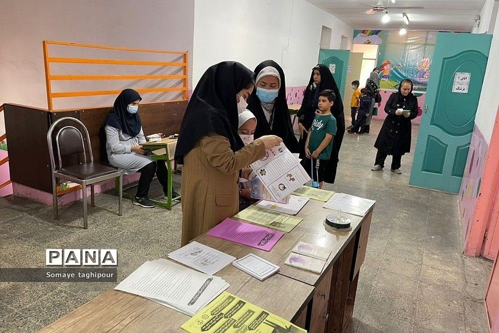 اردوی جهادی معاینات پزشکی درناحیه دو بهارستان