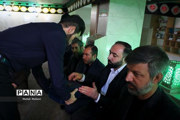 مراسم ترحیم پدر معاون پرورشی و فرهنگی وزارت آموزش و پرورش در سازمان دانش‌آموزی