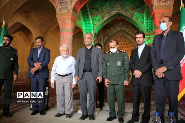 اجرای طرح توکاد و اهدای بسته‌های لوازم‌التحریر به دانش‌آموزان نیازمند در فارس