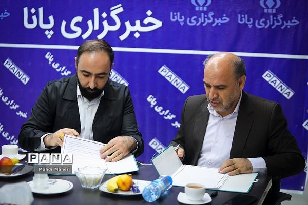 امضا تفاهم نامه همکاری سازمان دانش‌آموزی و کمیته امداد امام خمینی با موضوع «شور عاطفه‌ها»