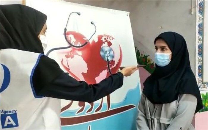 ارائه خدمات پزشکی رایگان توسط گروه‌های جهادی در ناحیه دو بهارستان‌/ فیلم