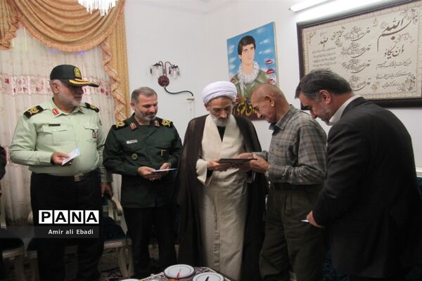 دیدار آیت‌الله محمدباقر محمدی لائینی نماینده ولی فقیه در استان مازندران با خانواده‌های معظم شهدا