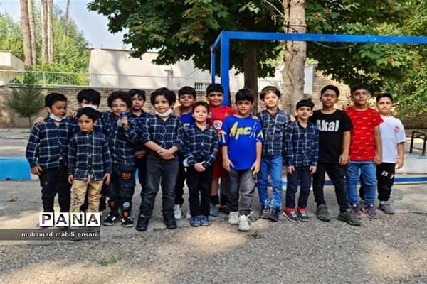 برگزاری اردوی یک‌روزه دانش‌آموزان پسر ناحیه 2 شیراز