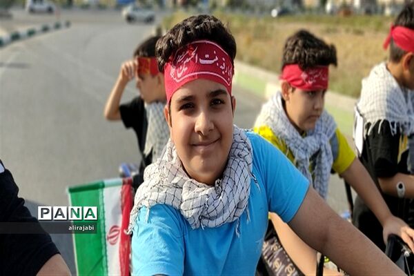 همایش دوچرخه‌سواری دانش‌آموزی به‌مناسبت هفته دفاع مقدس در منطقه کهریزک