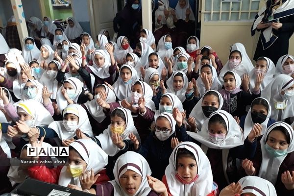 جشن میلاد حضرت زینب(س) در دبستان حضرت زهرا(س) ۲ رودهن