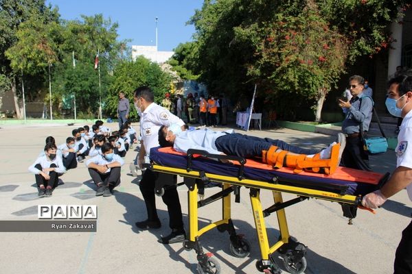 بیست و چهارمین مانور سراسری زلزله و ایمنی مدارس در بوشهر