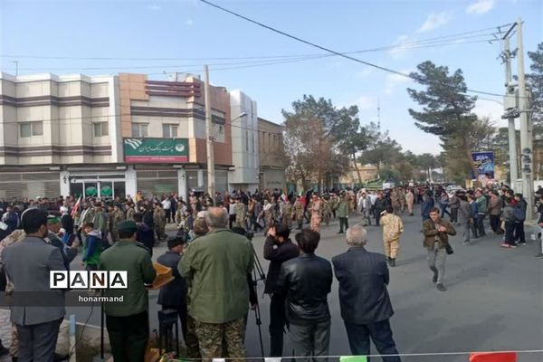 اجتماع بزرگ بسیجیان شهرستان آران و بیدگل