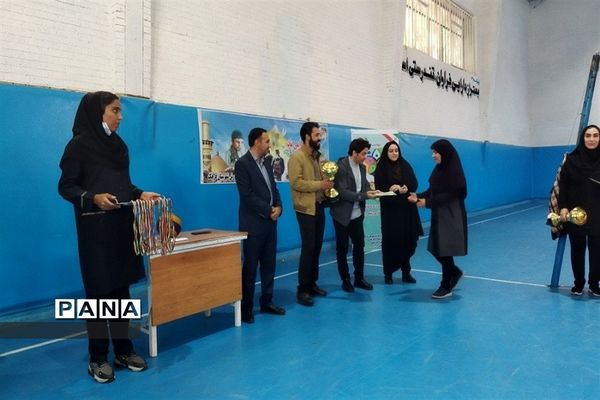 چهلمین دوره مسابقات ورزشی درون‌مدرسه‌ای در شهرستان قرچک