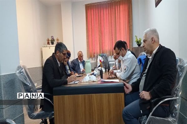 جلسه هماهنگی و برنامه‌ریزی بیست و چهارمین مانور سراسری زلزله و ایمنی در استان اصفهان
