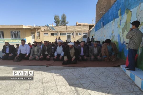 اجرای طرح «نماز نور چشم» در دبستان پاسداران ناحیه ۱ یزد