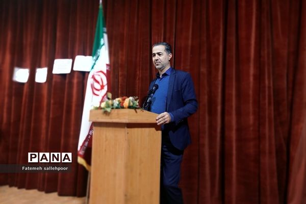 برگزاری انتخابات شورای انجمن اولیا و مربیان شهرستان قرچک