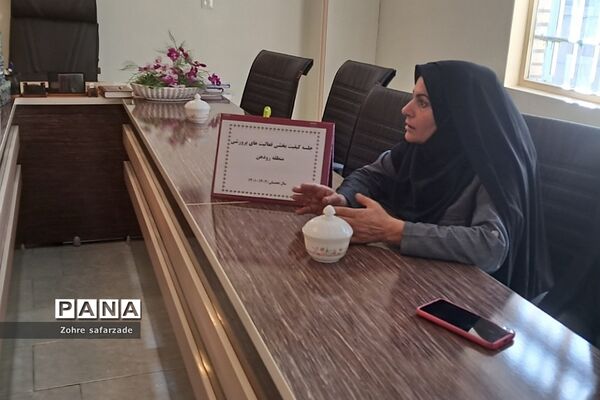 حضور و بازدید سرگروهان کیفیت‌بخشی فعالیت‌های پرورشی قطب۲، در رودهن