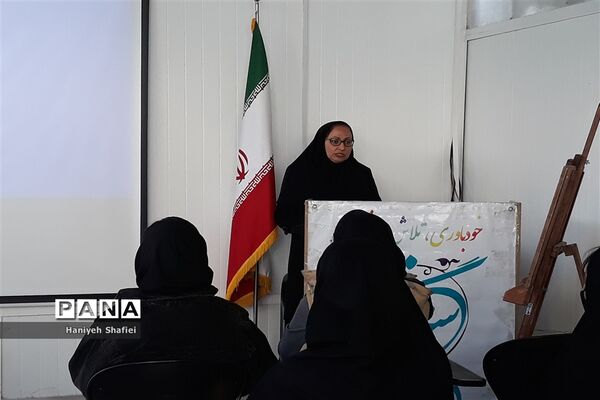 آموزش مانور زلزله در دبیرستان ستارگان ناحیه یک شیراز
