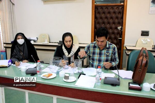 جلسه کارگروه ورزش روستایی و بازی‌های بومی محلی شهرستان بوشهر