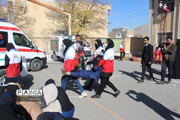 برگزاری بیست و چهارمین مانورسراسری زلزله در مدارس شهرکرد