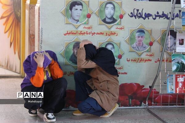 مانور زلزله در مدرسه عدالت شهر جوادآباد