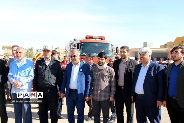 برگزاری مانور زلزله همزمان با سراسر کشور در مدارس فارس