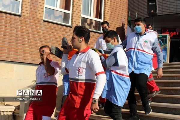 بیست و چهارمین مانور سراسری زلزله و ایمنی شهرستان‌های استان تهران، به میزبانی شهرستان قرچک